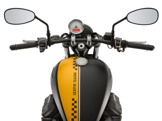 Фото мотоцикла Moto Guzzi V9 Bobber